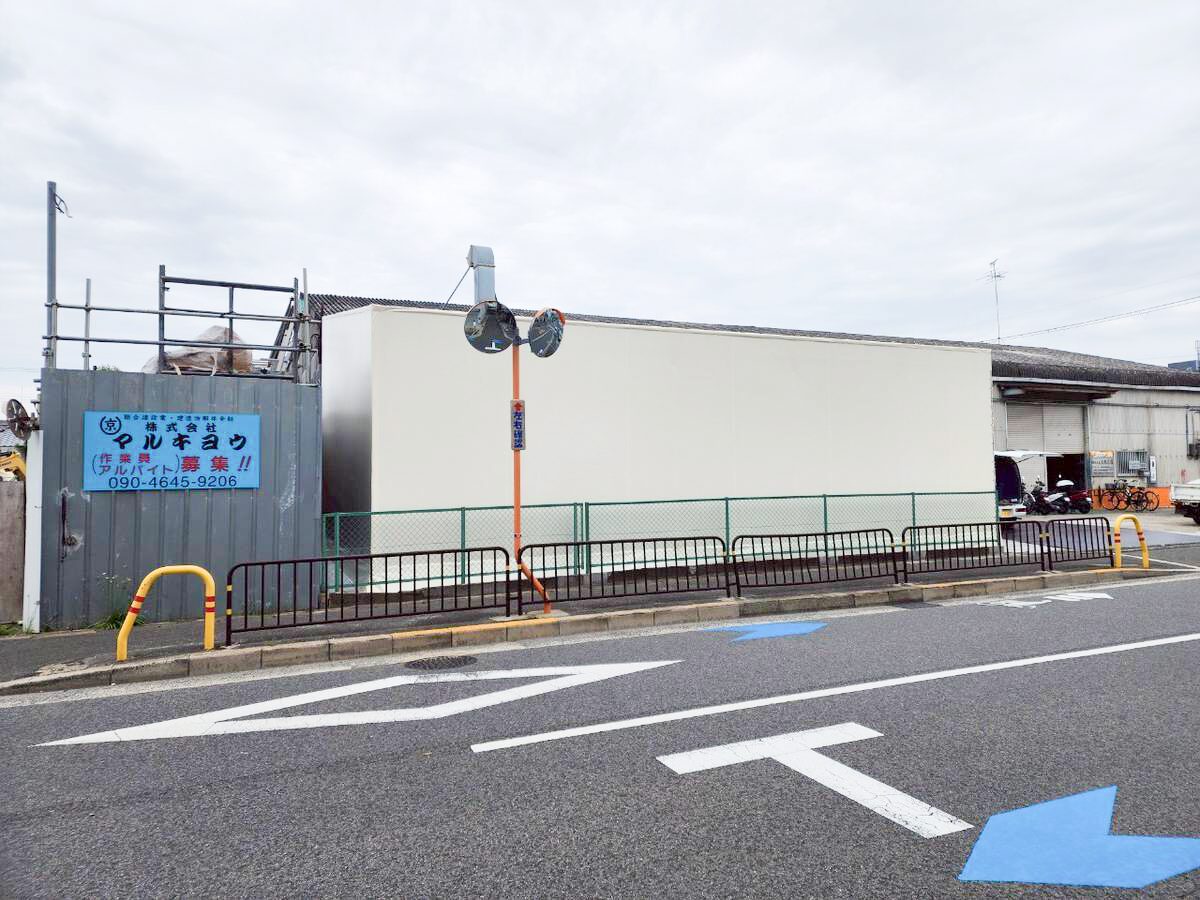 大阪府摂津市工場併設のテント倉庫新設工事:完成後の画像